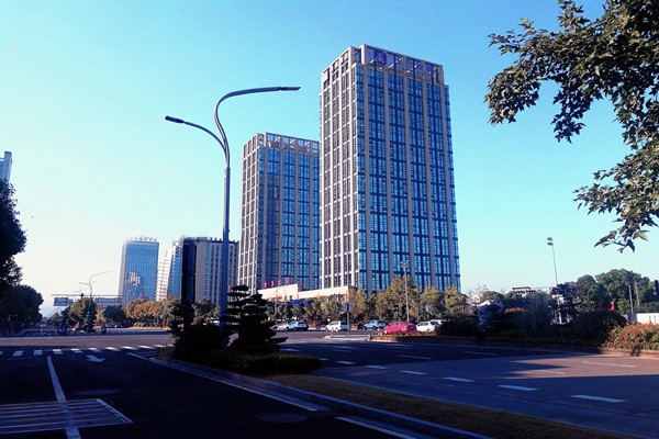 樓宇智能化專業(yè)化、系統(tǒng)化、節(jié)能化特點！